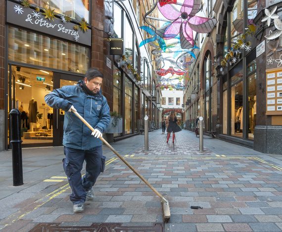 Street Cleaner with broom